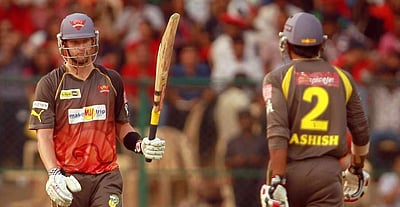 சர்வதேச கிரிக்கெட்டிலிருந்து ஆஸி. வீரர் ஒயிட் ஓய்வு!