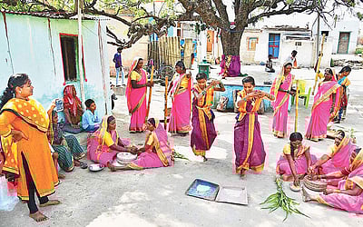 மேடை நாடகத்தில் ஒரு சாதனையாளர்!