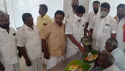 திருச்சி: திருவெள்ளறையில் விஜயகாந்த் பிறந்த நாள்