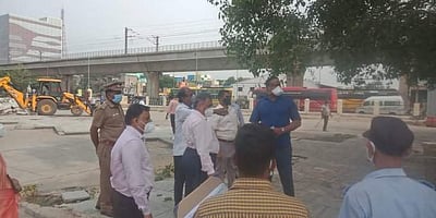 சென்னை கோயம்பேடு சந்தை மீண்டும் திறப்பு? - அதிகாரிகள் நேரில் ஆய்வு