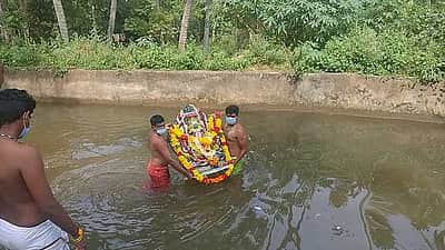 குமரி மாவட்டத்தில் விநாயகா் சிலைகள் விசா்ஜனம்