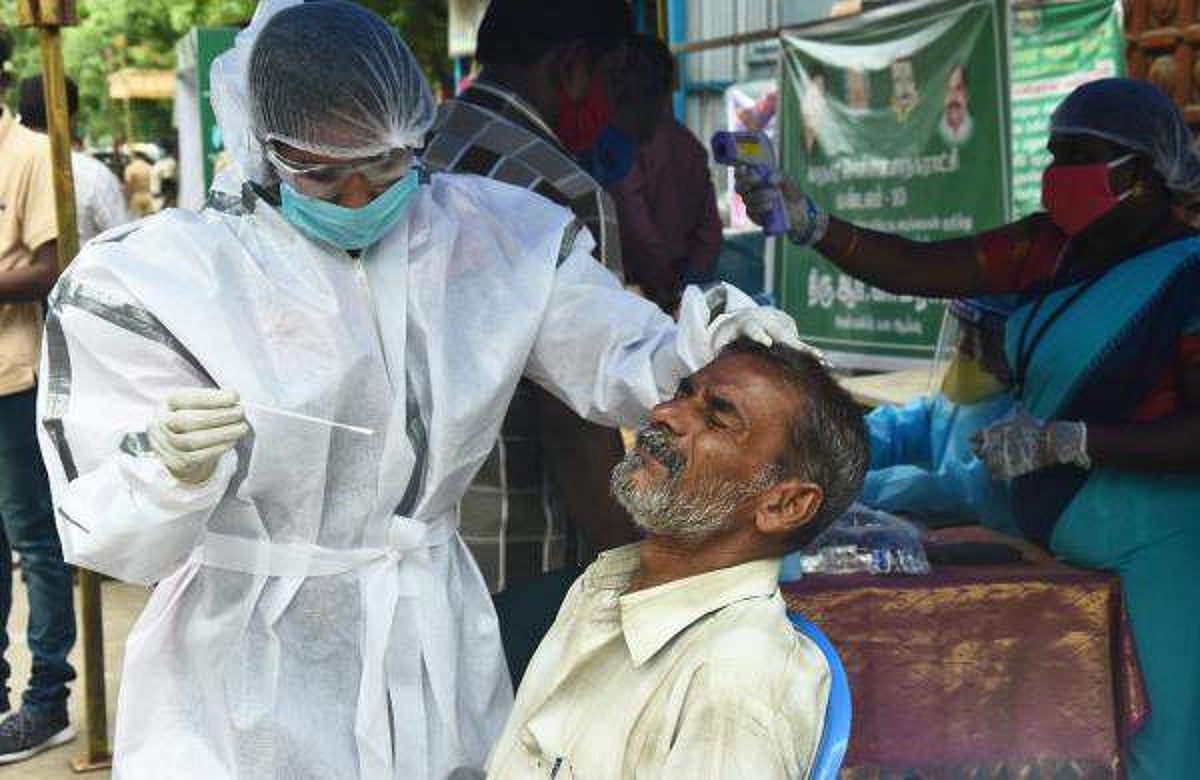 ஆந்திரத்தில் புதிதாக 10,621 பேருக்கு கரோனா