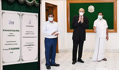 செங்கல்பட்டு: சாயி பல்கலைக்கு அடிக்கல் நாட்டினார் முதல்வர் பழனிசாமி