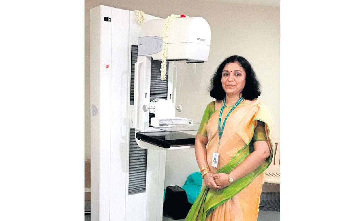 கரோனா:  இருட்டிலிருந்து  வெளிவர என்ன செய்ய வேண்டும்!