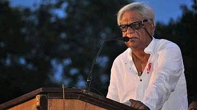 கரோனா:  மார்க்சிஸ்ட் கம்யூ.  மூத்த தலைவர் சியாமள் சக்ரவர்த்தி மரணம்