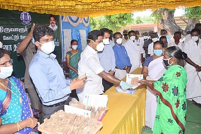 'மொழிக் கொள்கையில் அண்ணா, எம்ஜிஆர், ஜெயலலிதா வழியை பின்பற்றுகிறது அதிமுக'