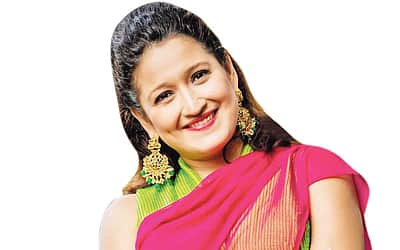 நடிக்கத் திரும்பும் முன்னாள் நாயகிகள்  