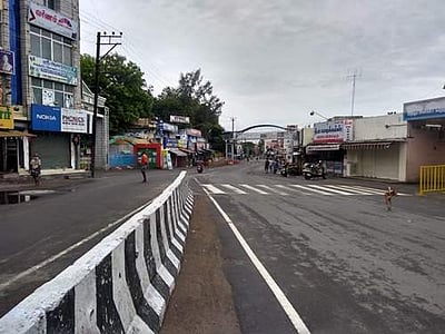 2-ஆவது ஞாயிறு முழு பொது முடக்கம்: வெறிச்சோடியது நாமக்கல்!