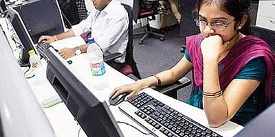 கரோனாவால் பணிபுரியும் பெண்களுக்கு  மன அழுத்தம் அதிகரிப்பு