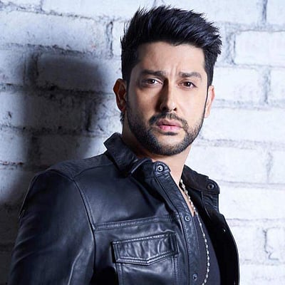 கரோனாவால் பாதிக்கப்பட்டுள்ள பாலிவுட் நடிகர்