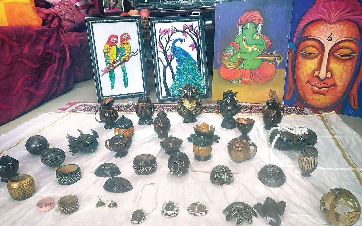 கழிவுப் பொருள்களில் கலைப் பொருள்கள்!