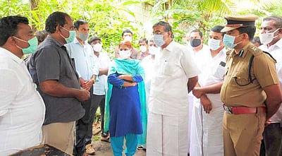 உயிரிழந்த மாணவனுக்கு அமைச்சா் அஞ்சலி