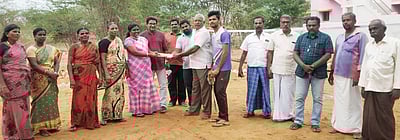 மூக்குப்பீறியில் இறகுப் பந்து மைதானம் திறப்பு