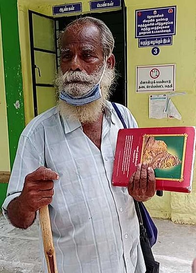 அலங்காநல்லூா் பகுதியில் 23 ஆயிரம் பேருக்கு குடற்புழு நீக்க மருந்து