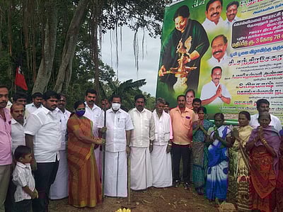 கொல்லிமலையில் ரூ.14.32 கோடியில் சாலைப் பணிகள் தொடக்கம்