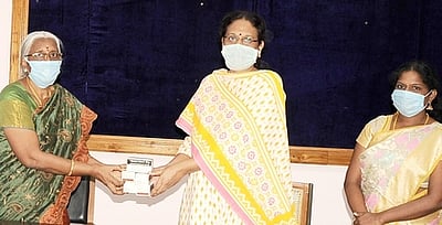 குடற்புழு நீக்க மாத்திரைகள் வழங்கும் பணி தொடக்கம்