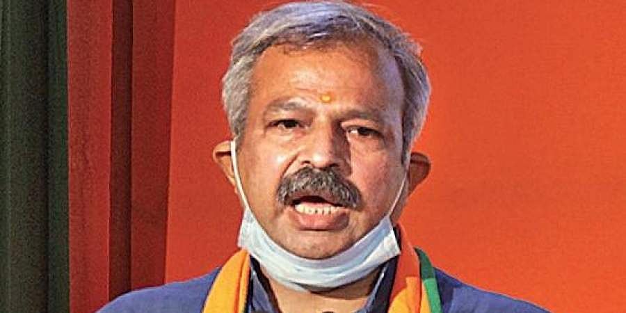 தில்லி பாஜக தலைவர் ஆதேஷ் குப்தாவுக்கு கரோனா