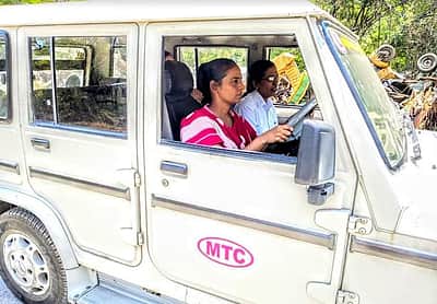 மாநகரப் போக்குவரத்துக் கழகம் சார்பில் இலகுரக வாகன ஓட்டுநர் பயிற்சி