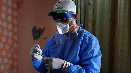 பாகிஸ்தானில் 96 % பேர் கரோனாவிலிருந்து மீண்டனர்
