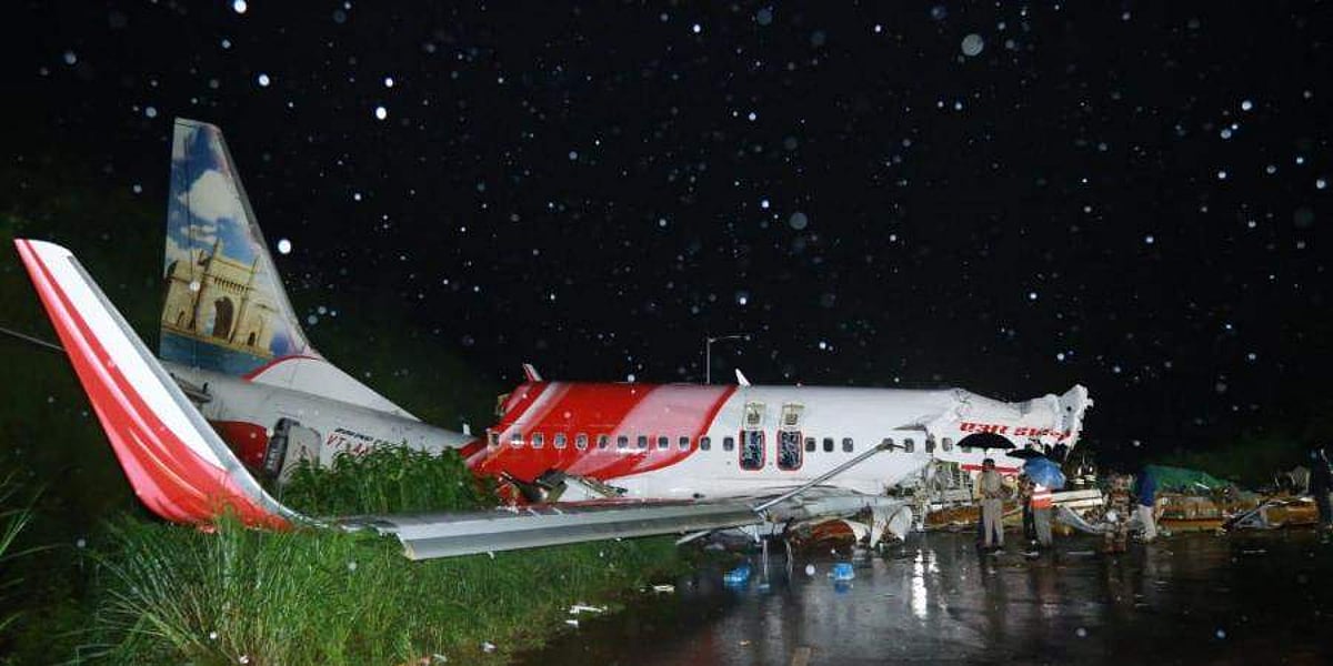 கோழிக்கோடு விமான விபத்து : தொடர் சிகிச்சையில் 5 பேர்