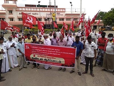 நெல்லையில் கம்யூனிஸ்ட், மார்க்சிஸ்ட், லெனினிஸ்ட் கட்சியினர் ஆர்ப்பாட்டம்