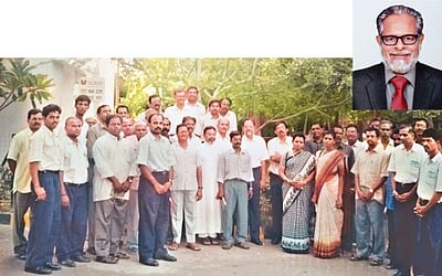 குருவுக்கு மரியாதை!