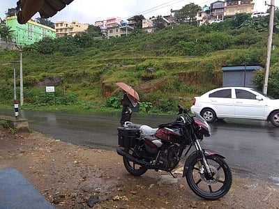 கொடைக்கானலில் தொடர்ந்து மூன்றாவது நாளாக மழை