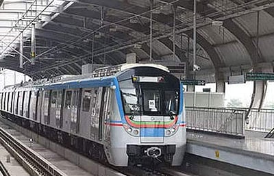 சமூக இடைவெளி, முகக் கவசம் கட்டாயம்: மெட்ரோ ரயில் சேவைக்கு வழிகாட்டு நெறிமுறைகள் வெளியீடு