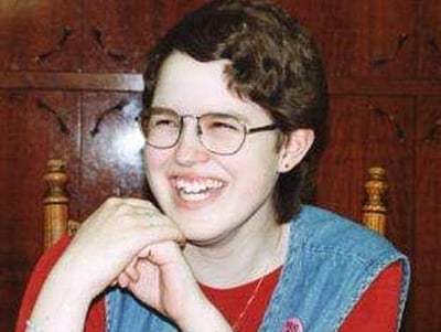 'ரோஸ் நாள்' நட்சத்திரம்: வாடாத ரோஜாவாக வாழ்ந்து மறைந்த மெலிண்டா ரோஸ்