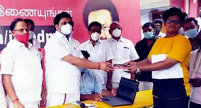 திமுகவில் இணையவழி உறுப்பினா் சோ்க்கை தொடக்கம்