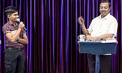 நாலுமாவடியில் சிறப்பு பிராா்த்தனை