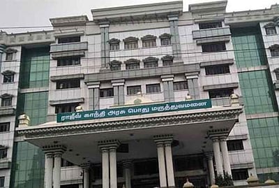 அரசு மருத்துவமனை செவிலியா் கரோனாவுக்கு பலி