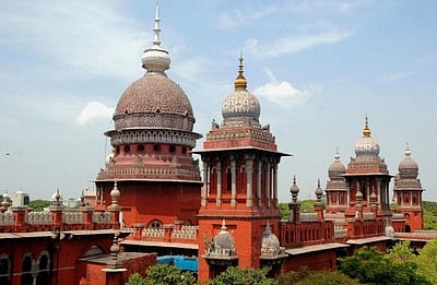 சக்ரா திரைப்படத்தை வெளியிட தடை கோரி வழக்கு : நடிகர் விஷால் பதிலளிக்க உத்தரவு