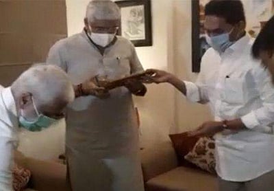 நீர்வளத்துறை அமைச்சருடன் ஜெகன்மோகன் ரெட்டி சந்திப்பு