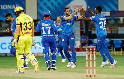 சென்னையை பந்தாடிய தில்லி : 44 ரன்கள் வித்தியாசத்தில் அபார வெற்றி