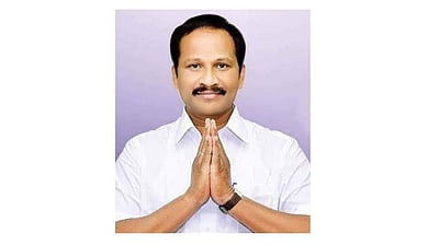 அதிமுக முன்னாள் எம்பி-க்கு கரோனா