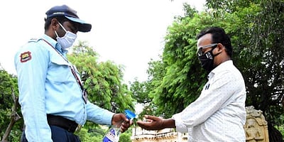 நாட்டில் கரோனா பாதித்தோர் எண்ணிக்கை 60 லட்சத்தைத் தாண்டியது