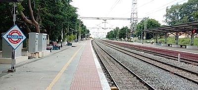 தீபாவளி கூட்ட நெரிசலைத் தவிர்க்க ரயில்வே நடைமேடை டிக்கெட்டுகள் விற்பனை நிறுத்தம் -வடக்கு ரயில்வே