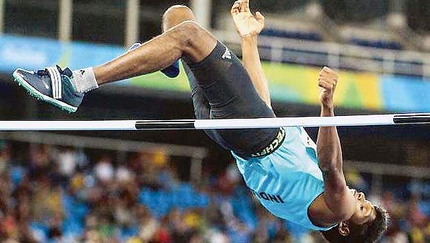 உயரம் தாண்டி உயரம் தொடும் மாரியப்பன் தங்கவேலு!