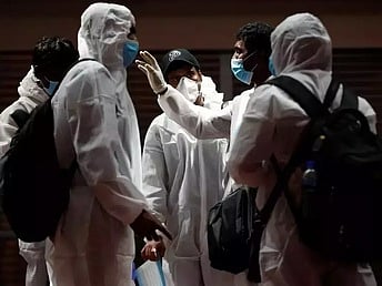 'பாடுவதால் கரோனா தொற்று அதிகம் பரவும்'