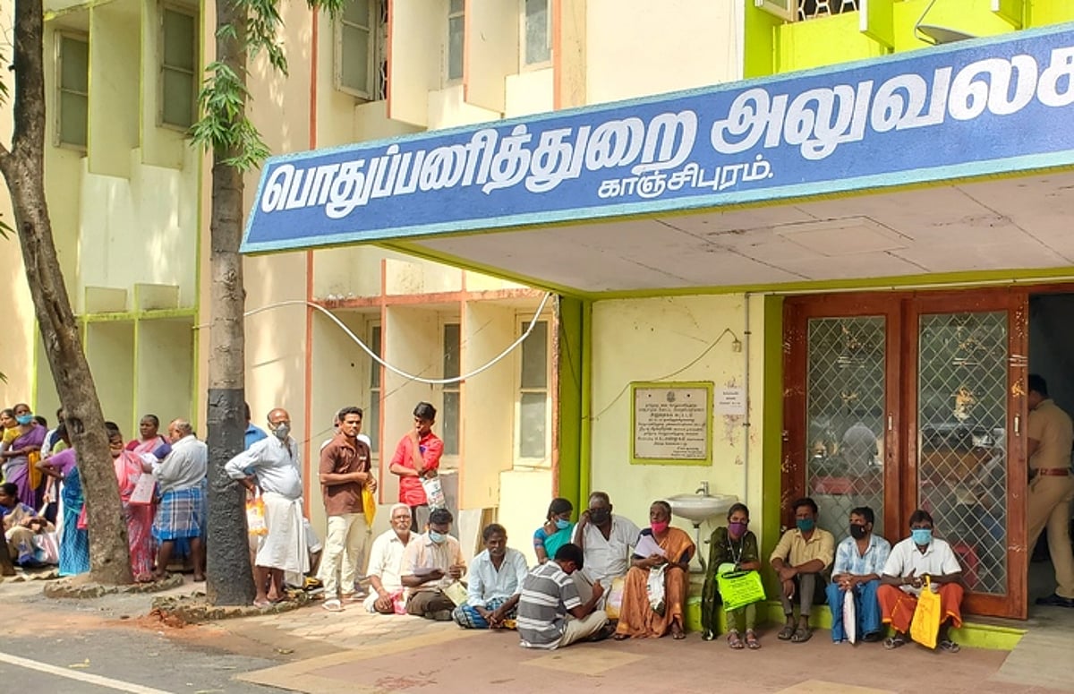 காஞ்சிபுரம் வேகவதி நதிக்கரையோரங்களில் வசிப்போருக்கு பயோ-மெட்ரிக் பதிவு