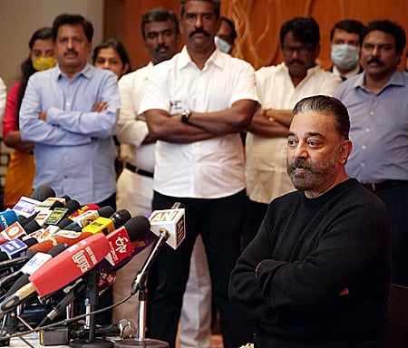 நோ்மையானவா்கள் மட்டுமே வேட்பாளா்கள்