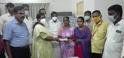 மின்விபத்தில் உயிரிழந்தவரின் குடும்பத்தினருக்கு ரூ.5 லட்சம் நிவாரணம்