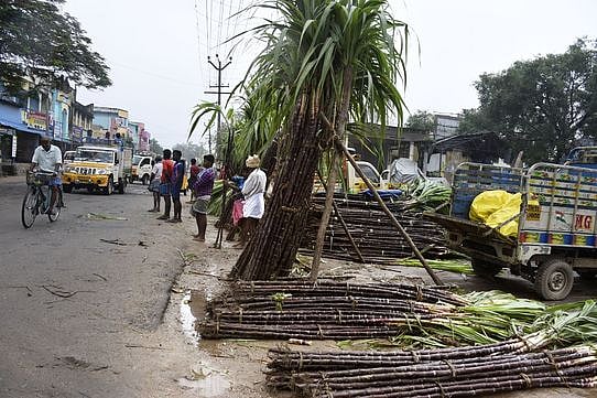 புதுகையில் மழையால் களையிழந்த விற்பனை