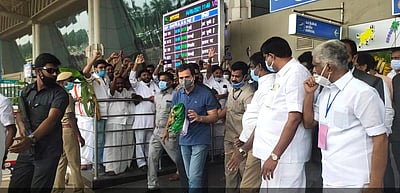 அவனியாபுரம் ஜல்லிக்கட்டு: தனிவிமானம் மூலம் வந்தடைந்தார் ராகுல்காந்தி