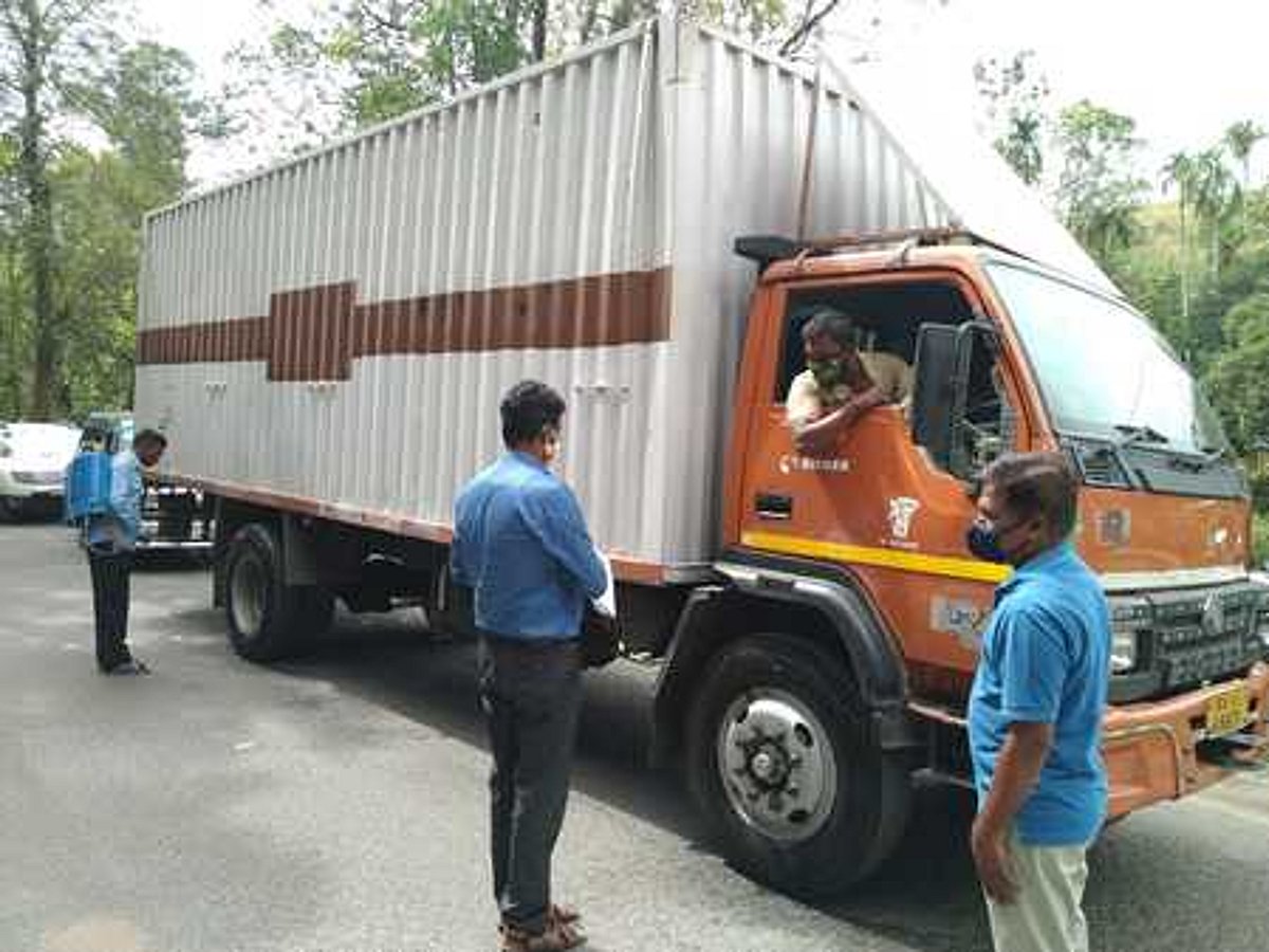 பறவைக் காய்ச்சல்: தமிழக-கேரள எல்லையில் தடுப்பு நடவடிக்கை தீவிரம்