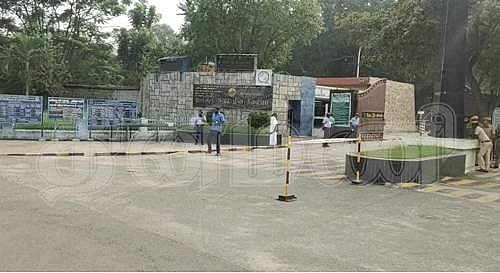 மேட்டூர் அனல் மின் நிலைய ஒப்பந்த பணியாளர்கள் திடீர் நிறுத்தம்: மின் உற்பத்தி பாதிக்கும் அபாயம்