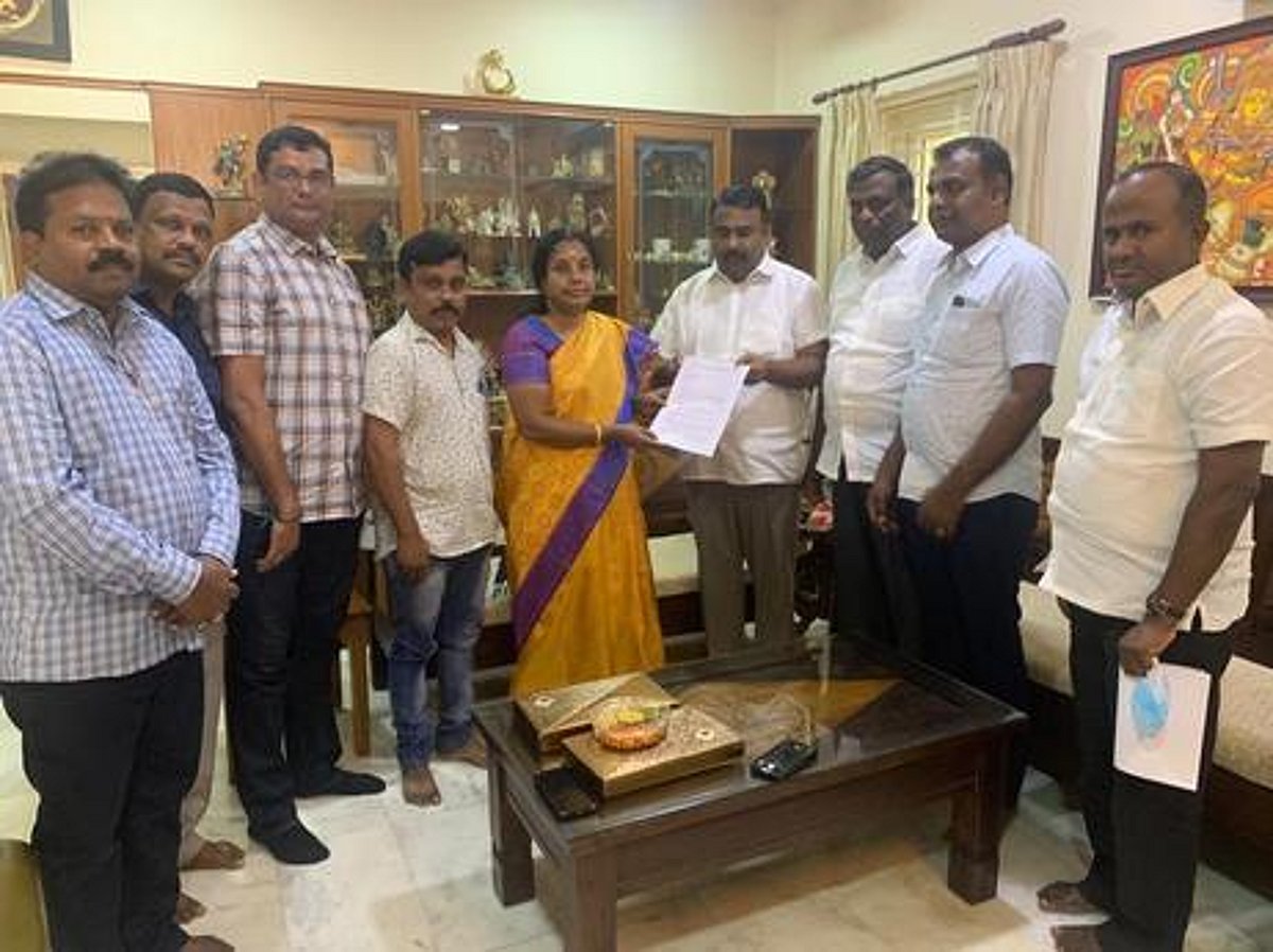 ராயன் நூல் இறக்குமதிக்கு கூடுதல் வரி விதிக்கக் கூடாது