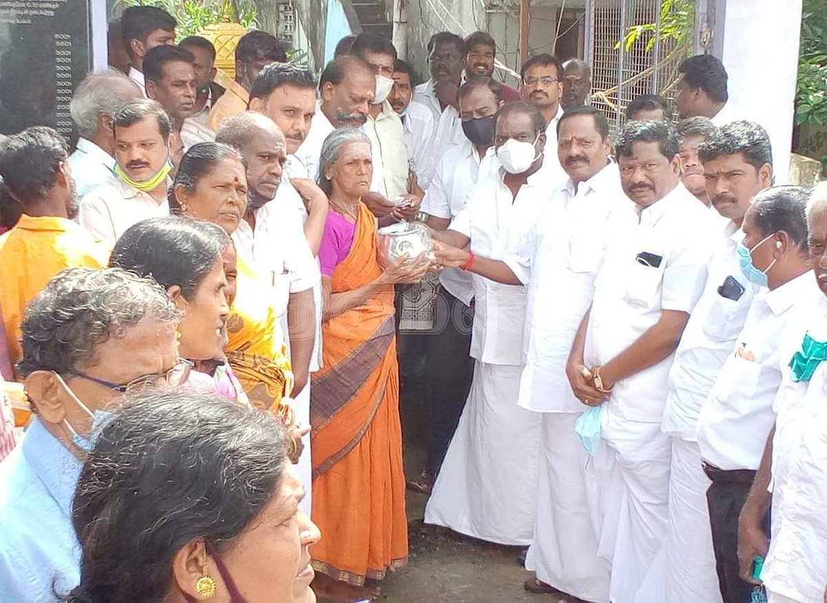 சிதம்பரத்தில் தமாகா சார்பில் பொங்கல் விழா