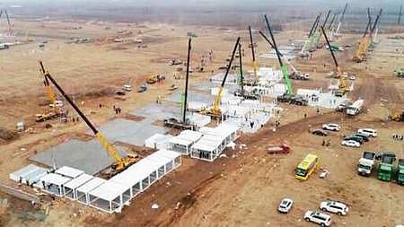 சீனா: கூடுதல் கரோனா மையங்கள் அமைப்பு